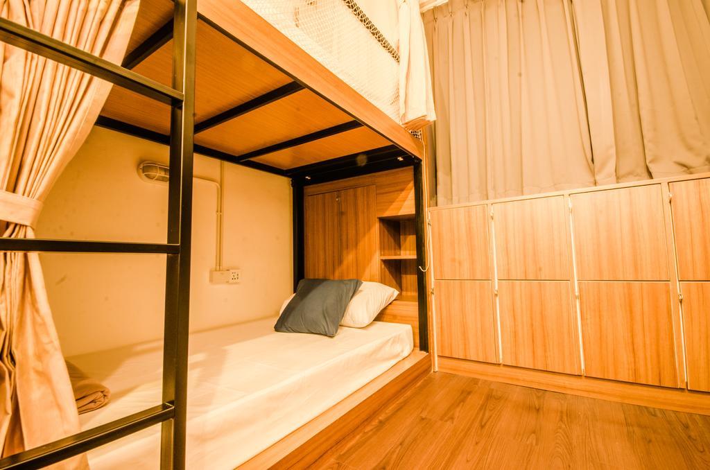 בנגקוק Pier 49 Hostel מראה חיצוני תמונה