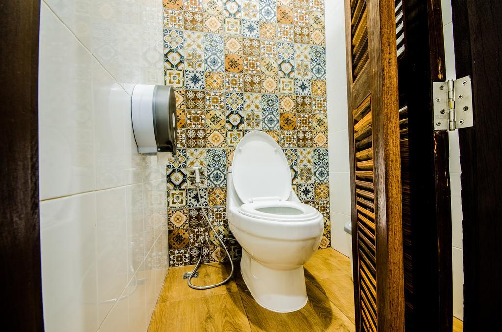 בנגקוק Pier 49 Hostel מראה חיצוני תמונה