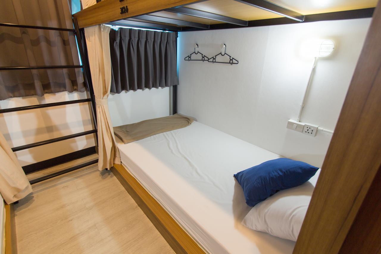 בנגקוק Pier 49 Hostel מראה חיצוני תמונה