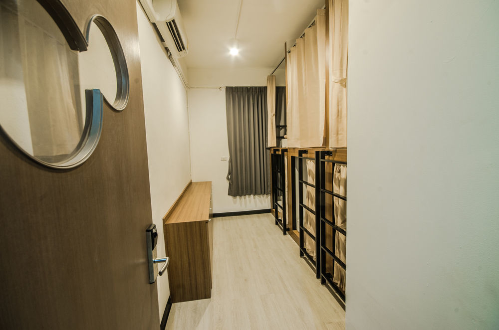 בנגקוק Pier 49 Hostel מראה חיצוני תמונה